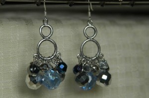 blue-baubles-earrings