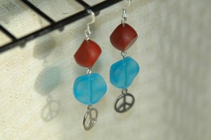 red-and-blue-peace-earrings1
